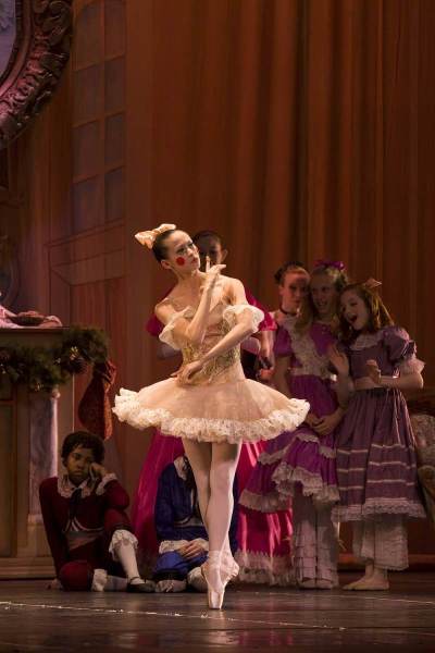 2008-12-13_MontgomeryBallet_5064